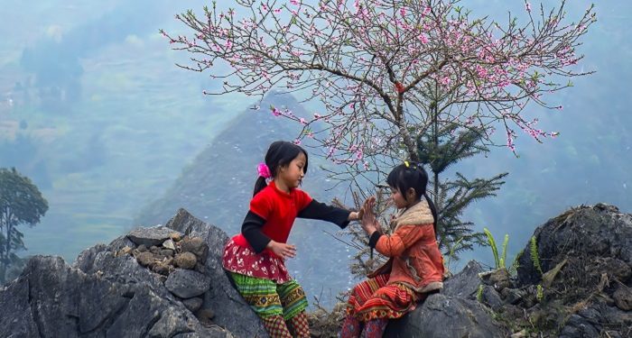 Ngắm bộ ảnh mùa xuân ở Hà Giang đẹp ngỡ ngàng trong từng khoảnh khắc