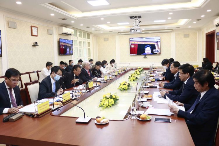 Hội thảo trực tuyến “Đô thị hóa Việt Nam trước những thách thức mới của biến đổi khí hậu”