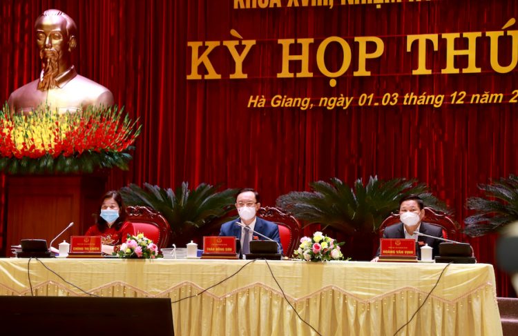 Kỳ họp thứ Tư, HĐND tỉnh khóa XVIII: Thảo luận các giải pháp trọng tâm – Sáng 02/12/2021