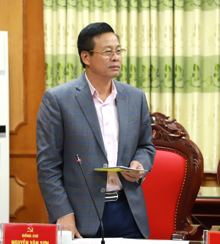 Thường trực Tỉnh ủy góp ý vào thiết kế không gian trưng bày Bảo tàng tỉnh