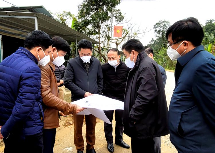 Phó Chủ tịch TT UBND tỉnh Hoàng Gia Long làm việc tại huyện Bắc Quang
