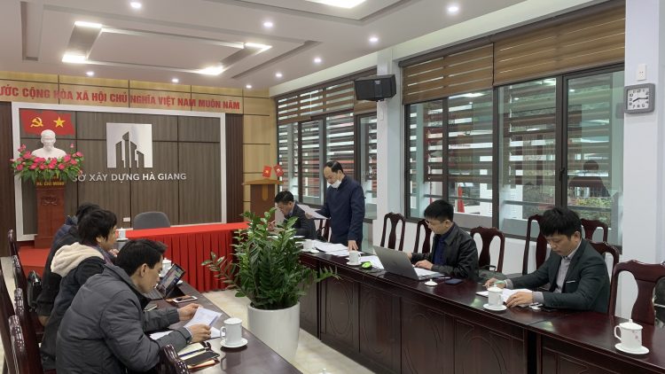 Đoàn công tác Tập đoàn Nam Cường Hà Nội làm việc với Sở Xây dựng Hà Giang