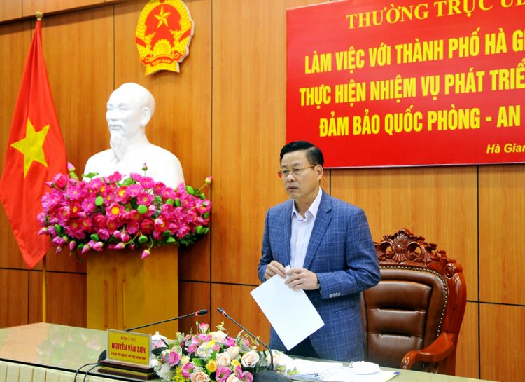 Thường trực UBND tỉnh làm việc với thành phố Hà Giang