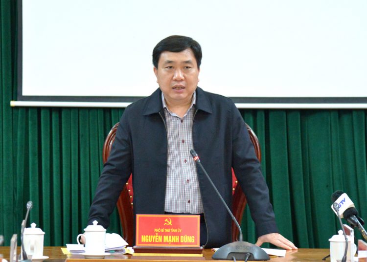 Đoàn công tác của BTV Tỉnh ủy làm việc với BTV Thành ủy Hà Giang
