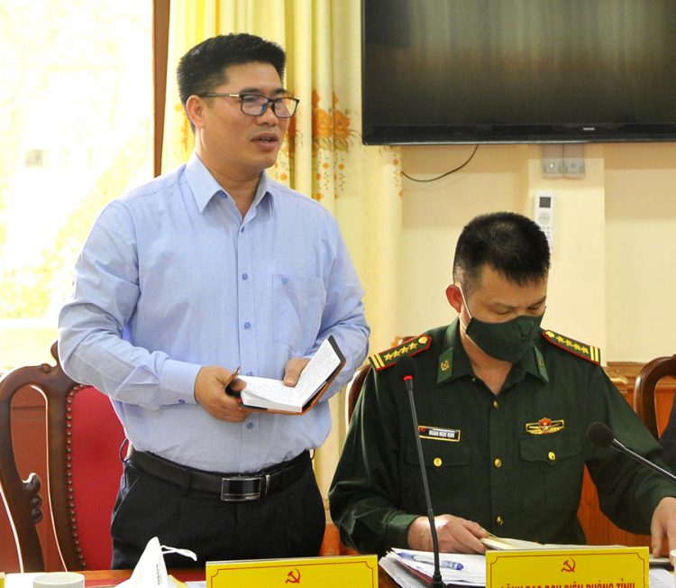Chủ tịch UBND tỉnh Nguyễn Văn Sơn làm việc với BTV Huyện ủy Hoàng Su Phì
