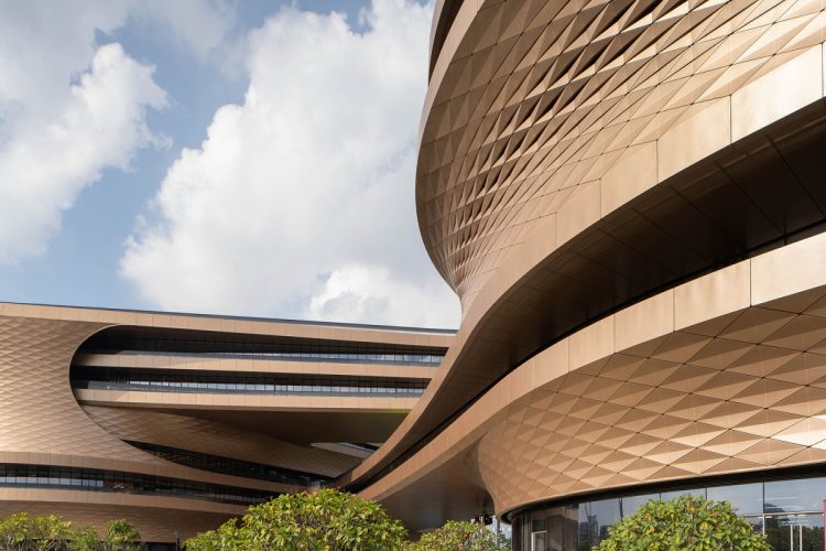Zaha Hadid Architects ứng dụng kiến trúc hình thái học trong Infinitus Plaza