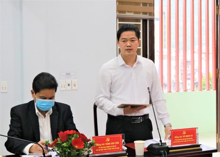 Bí thư Tỉnh ủy Đặng Quốc Khánh làm việc với Đảng ủy Sở Xây dựng.