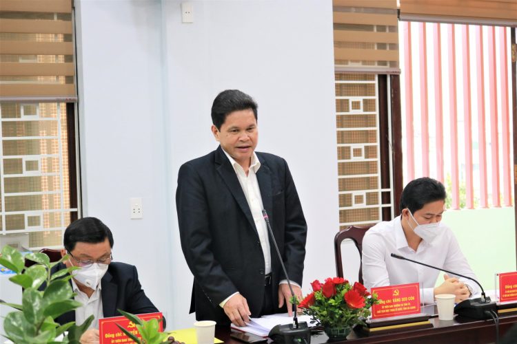 Bí thư Tỉnh ủy Đặng Quốc Khánh làm việc với Đảng ủy Sở Xây dựng.
