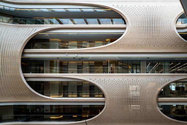 Zaha Hadid Architects ứng dụng kiến trúc hình thái học trong Infinitus Plaza