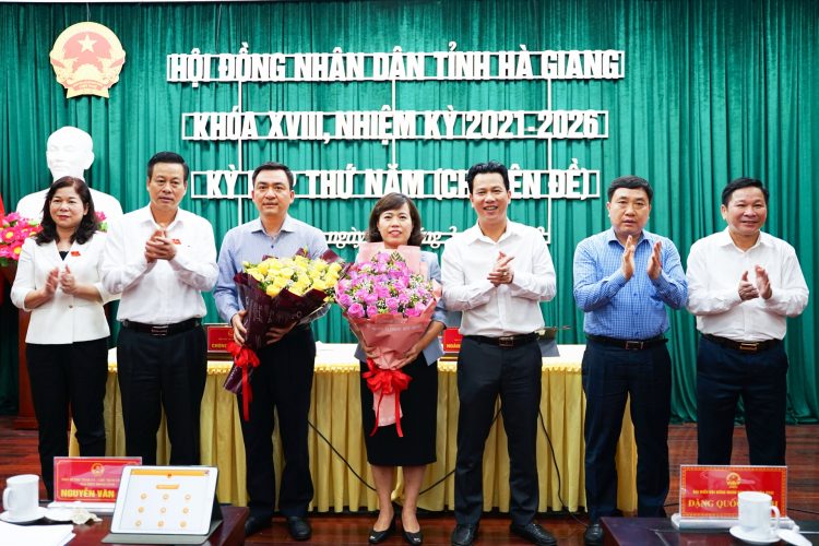 Kỳ họp thứ năm (chuyên đề) – HĐND tỉnh khóa XVIII