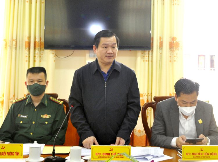 Chủ tịch UBND tỉnh Nguyễn Văn Sơn làm việc với BTV Huyện ủy Hoàng Su Phì