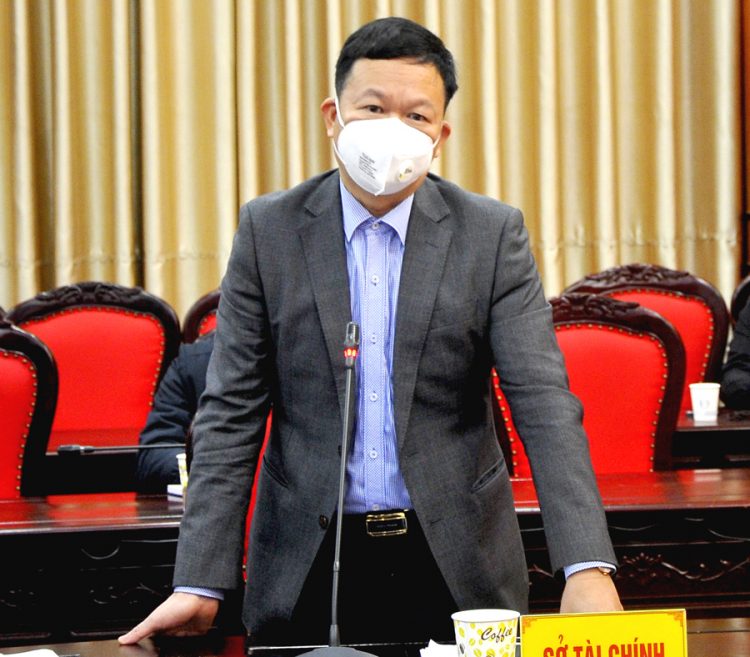 Chủ tịch UBND tỉnh Nguyễn Văn Sơn nghe báo cáo tiến độ Dự án cải tạo, nâng cấp đường Bắc Quang – Xín Mần