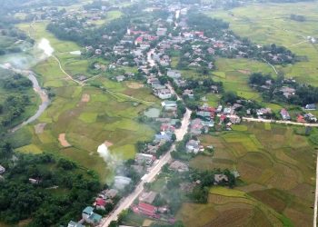 Sức sống mới ở thị trấn trẻ Xuân Giang.