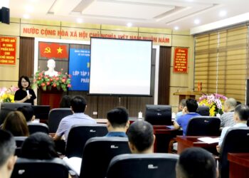 Tập huấn văn bản quy phạm pháp luật về xây dựng.