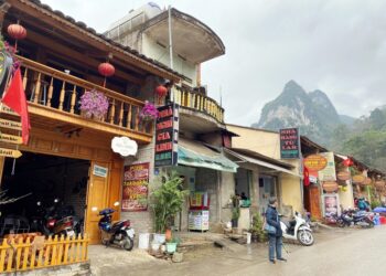 Để tên gọi Phố cổ Đồng Văn được đúng nghĩa?