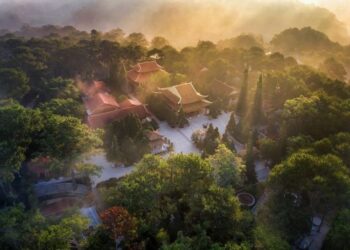 ‘Sống chậm ở Đà Lạt, lạc lối ở Hà Giang’